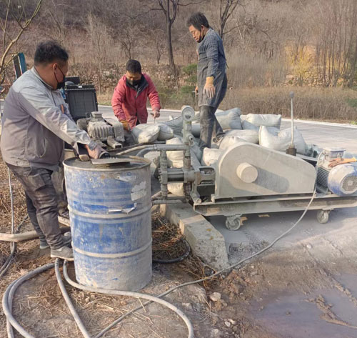 湄潭路面下沉注浆